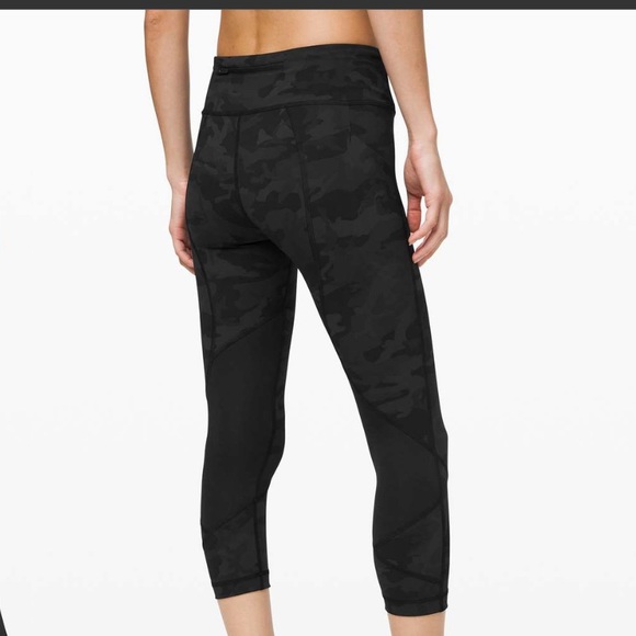 Lululemon Camo pace rival - Picture 2 of 5